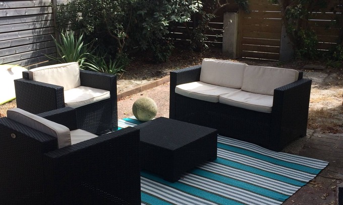 Carcans Plage House | Lovely renovated house on enclosed land, close to amenities and ocean.