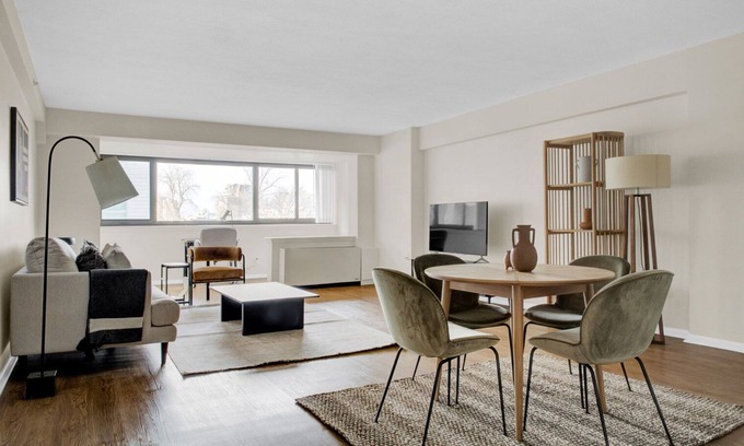 West End Apartment | Lovely Spacious Beacon Hill 1BR w/Views, Gym by Blueground