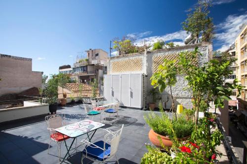 Psirri Apartment | Lovely two-bedroom apartment with roof garden! EP7
