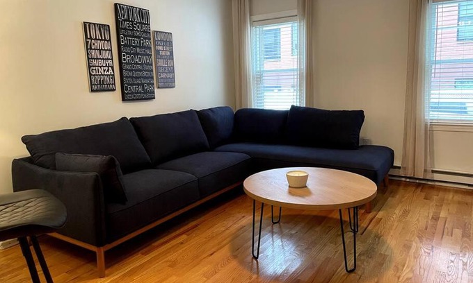 South Boston Apartment | Lovely Two Bedroom Condo in South Boston