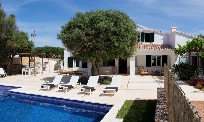 Trebeluger Villa | Lovely villa 12 pax in quiet residential area, private pool and wifi
