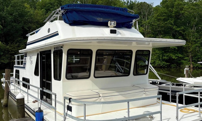 Essex Boat Rental | Lovin’ Life !