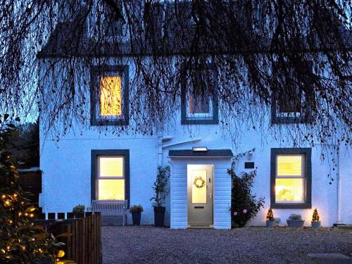 Gattonside House | Lower Canterbury House