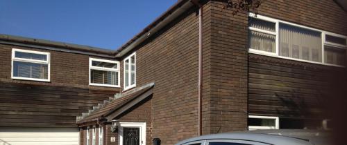 Birmingham Hotel | Lowri Cottage