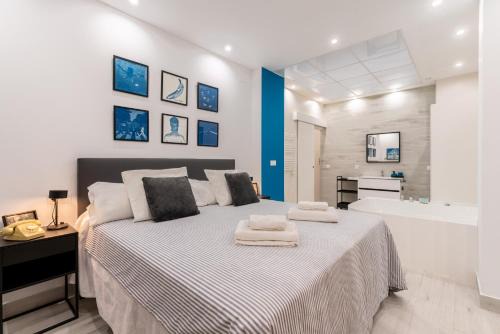 Encarnacion-Regina Apartment | LP1 Loft Art Suite Sevilla en Pareja