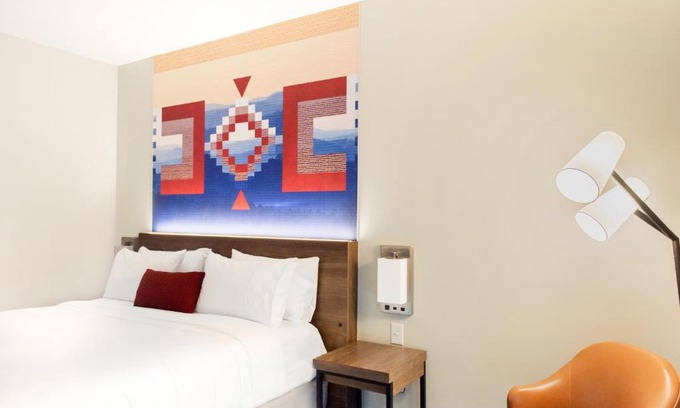 Watonga Hotel | Lucky Star Casino Hotel & Convention Center