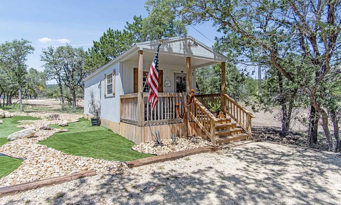 Bandera House | Lucky Star Ranch - Shooting Star
