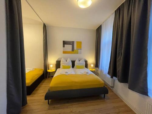 Bahnhofsviertel Apartment | LUCKY STAYS LS04 - Vollausstattung - Zentrum - Aufzug - große Küche - 2 Zimmer - Smart-TV