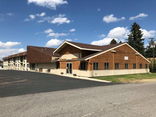 Red Lodge Hotel | Lupine Inn