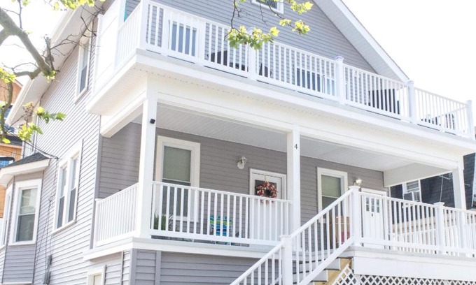 Ventnor City House | Lux 3 Bd - Perfect & Parking & Massive Patio