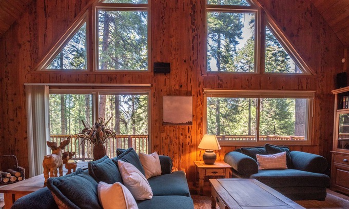 Arnold Cabin | Lux's Lair - Classic Chalet in Big Trees Village