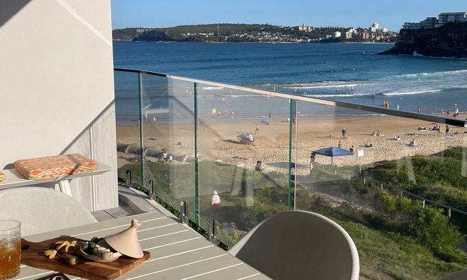 Freshwater Apartment | Luxe Beachfront Living at Freshwater - Relax & revive in style
