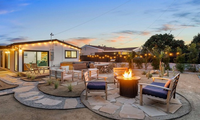 North Clairemont House | Luxe Modern Home w/Hot Tub, Huge Yard, & Fire Pit