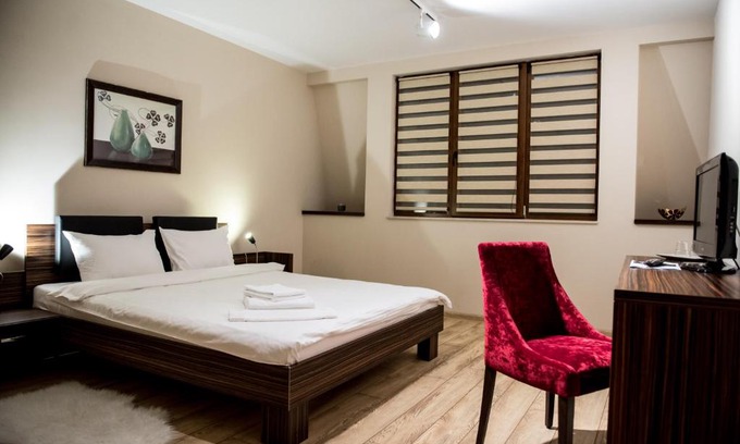 Tirgu Mures House | Luxe Stay