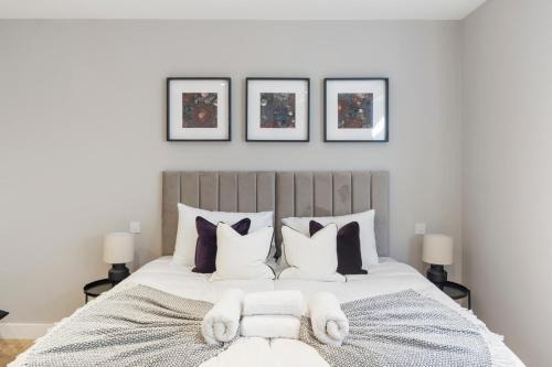 Golders Green Apartment | Luxurious 2BR Sleeps 6 Hotel-Style Comfort The Oak