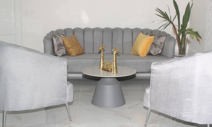 El Breton Villa | Luxurious 5-bedroom villa with WiFi, Pool, Jacuzzi and AC enchanting Cabrera