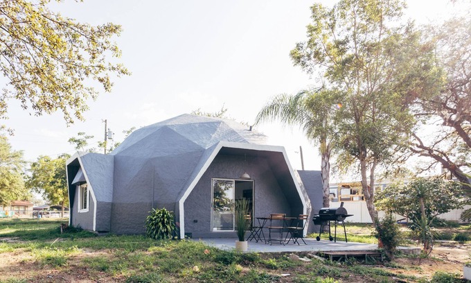 Haines City House | Luxurious Dome Retreat: Unwind in Haines City's Serenity
