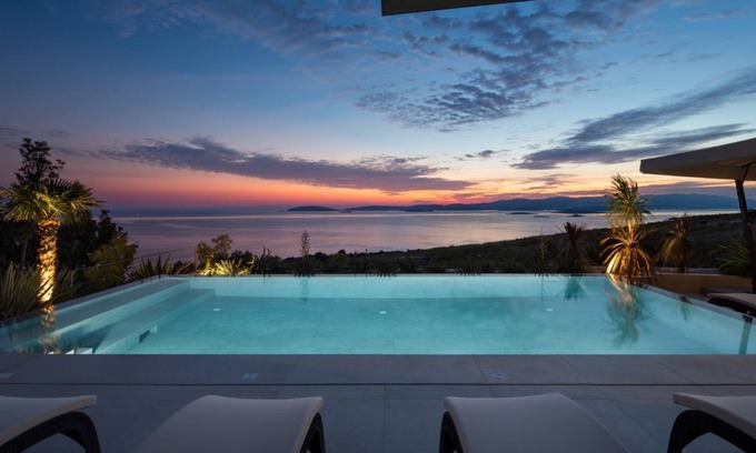 Postup Villa | Luxurious Four Bedroom Villa with Private Pool