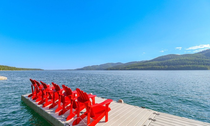 Whitefish House | Luxurious Lakefront Escape on Whitefish Lake