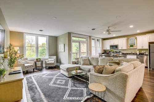 Akron Apartment | Luxurious Litfin Loft On Main Street in Akron