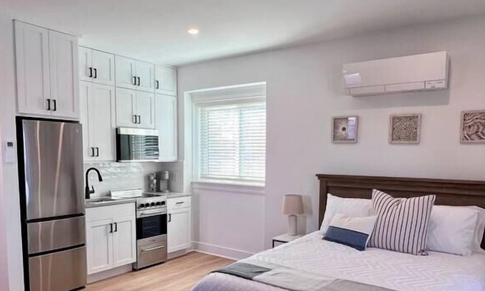 St. Michaels Apartment | Luxurious studio in heart of historic St Michaels!