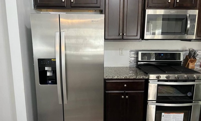 Lithia Springs House | Luxurious vacation home @ Thornton Rd in Lithia Springs