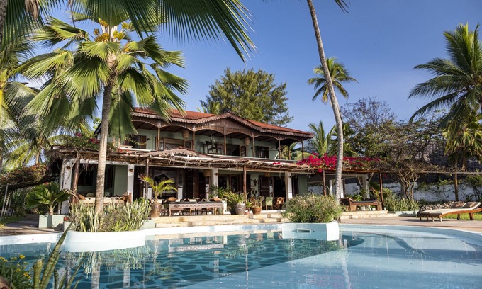 Matemwe Villa | LUXURIOUS VILLA ON THE BEACH with FULL HOTEL SERVICE