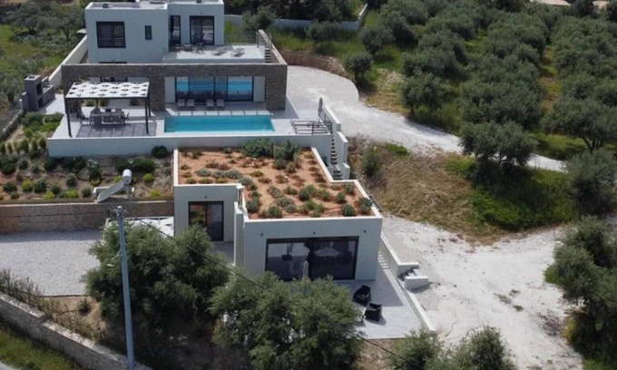 Agia Villa | Luxurious Villa PHI - With Private Pool