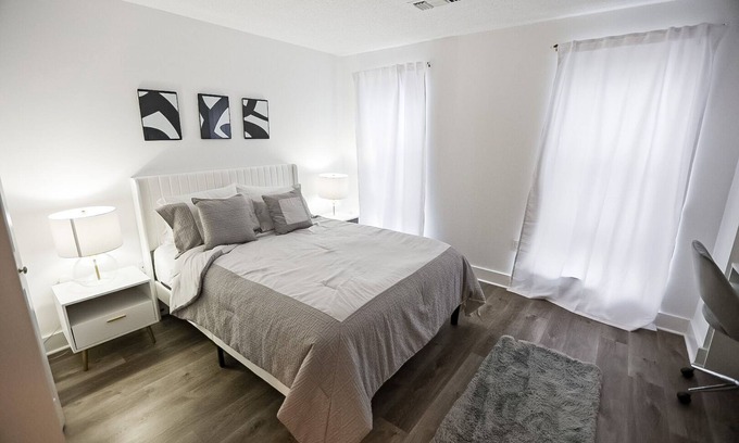 Downtown Apartment | Luxury 1BR Apartment in Downtown Stamford w/Amenities & Easy Access to NYC!