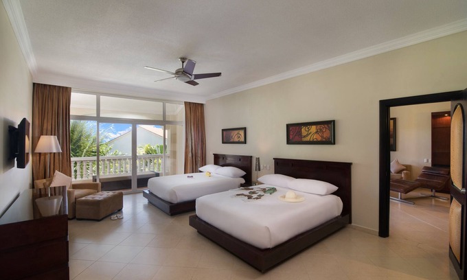 Cofresi Resort | Luxury 2 Bedroom Suite - 5 min from the beach!
