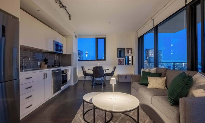 Connaught Condo | Luxury 22nd-Floor Condo w/Tower Views, Gym, Wine, Pool & FREE Banff Pass!