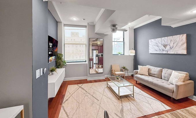 Olde Kensington Apartment | Luxury 2BD | Northern Libs | 2 Beds | Onsite gym