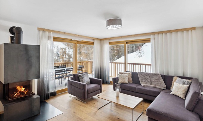 Grimentz Apartment | Luxury 3 Bedroom Apartment with Jacuzzi Rahas B Grimentz - By Mrs Miggins