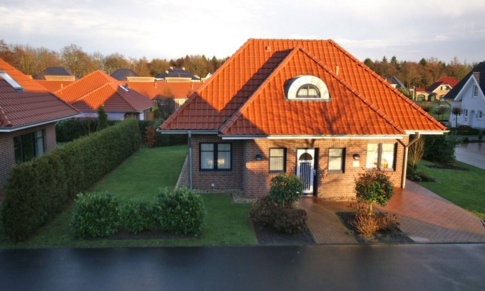 Haren House | Luxury 8 person holiday home with 4 bedrooms and 2 bathrooms in Haren Ems