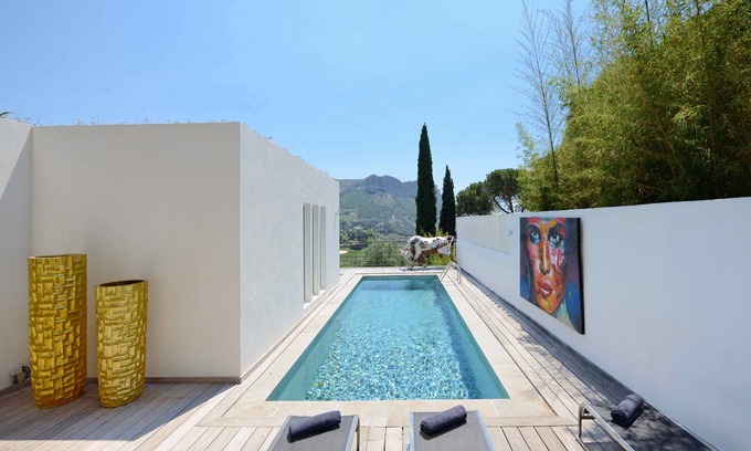 Cassis Villa | LUXURY air-conditioned VILLA in CASSIS with sea view & 230 M2 of terraces overlooking the sea