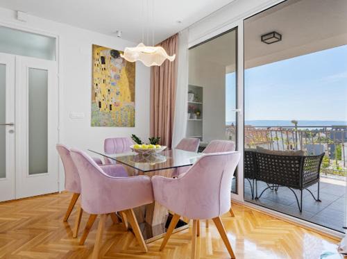 Stobrec Apartment | Luxury Apartment Beyond