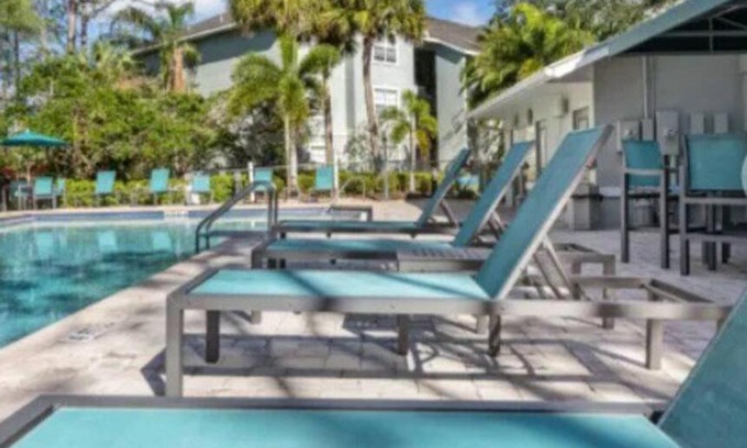 North Naples Apartment | Luxury apartment in Naples 6