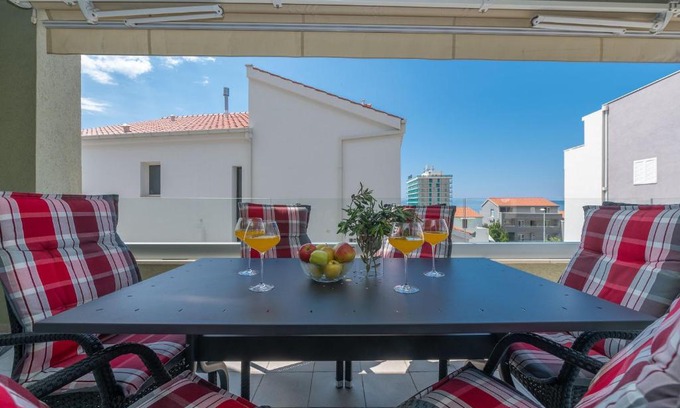 Ratac Apartment | Luxury Apartment Purple Summer Sea view
