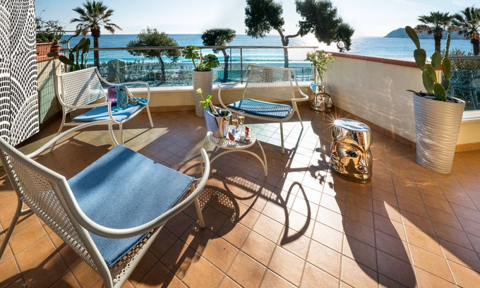 Mazzeo Apartment | Luxury Beachfront 2BR/2Bath Apartment,Taormina beach, access to Pool and Parking