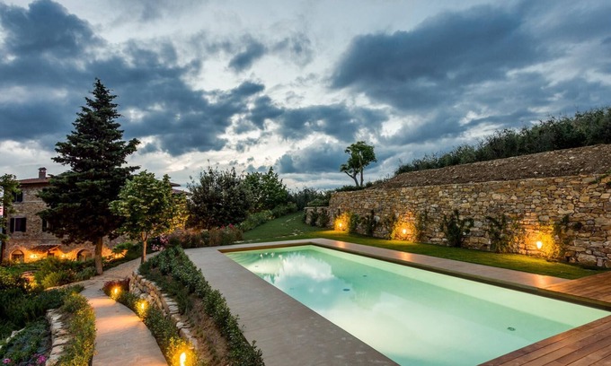 Panzano in Chianti Apartment | Luxury Chianti With 2 Bedrooms in Panzano Chianti