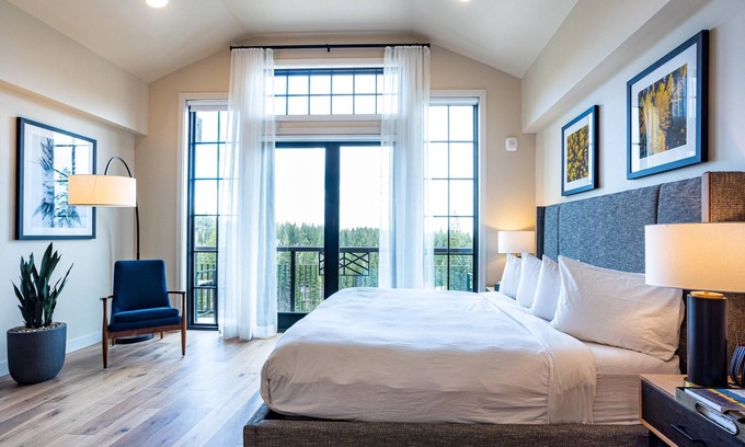 Tamarack Resort Apartment | Luxury Condo|Scenic Jug Mountain Views