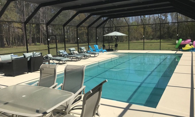 Dale House | Luxury Estate Living on five acres with a pool minutes from Downtown Beaufort