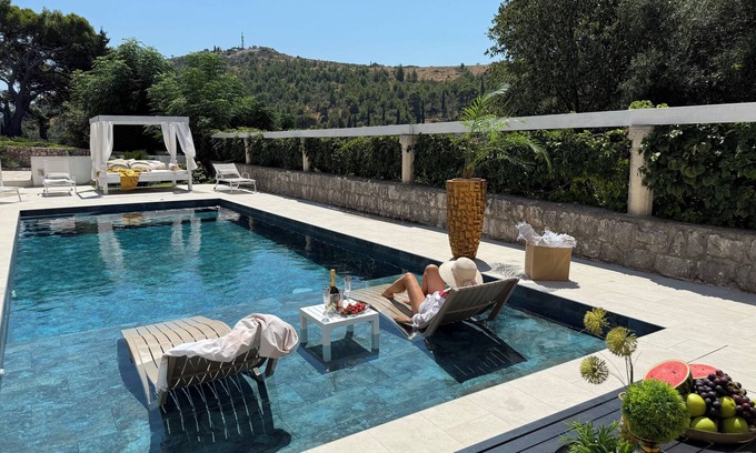 Zupa dubrovacka Villa | Luxury Estate Villa Gorica packed in modern facilities, pickleball playground!