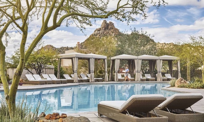 Troon North Resort | Luxury Four Seasons Residence Club Troon North 2-Bedroom Villa + Amenities