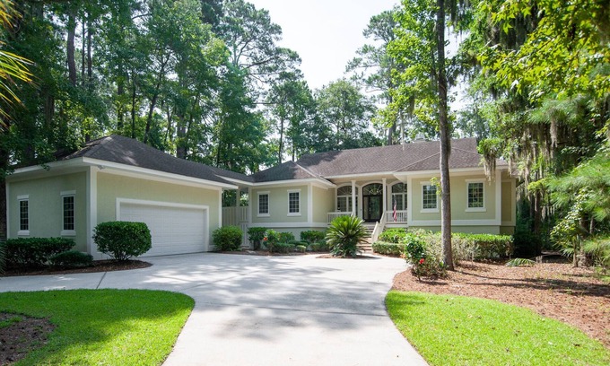 Okatie House | Luxury Golf Course Home On Exclusive And Private Callawassie Island!