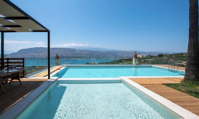 Pitharion Villa | Luxury heated pool villa with breathtaking sea views