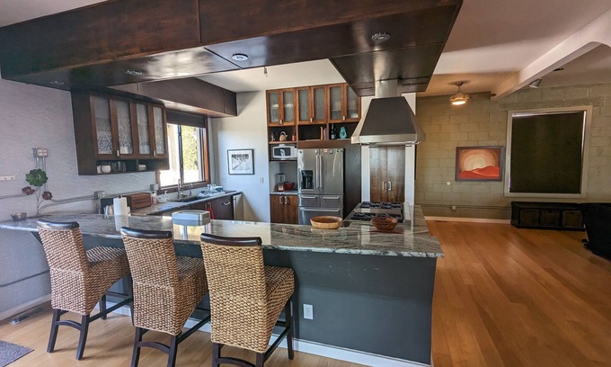 West Highland House | Luxury Highlands Condo w/Roof Top Deck