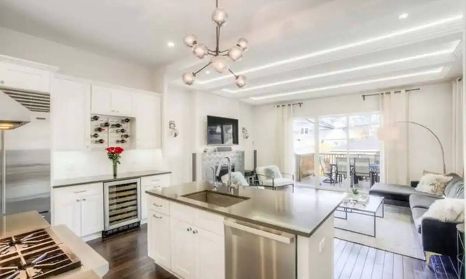 Irving Park House | Luxury Home in Chicago: Lower Level Shared
