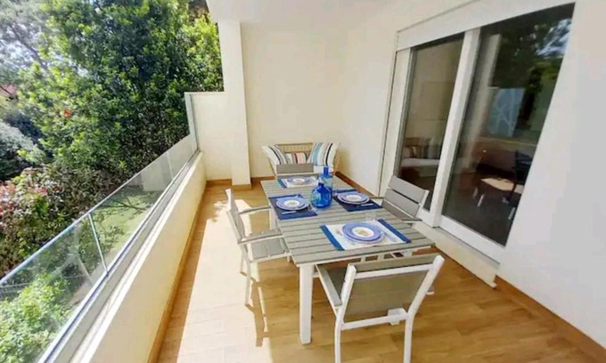 Lido Apartment | Luxury home near the Beach private parking space