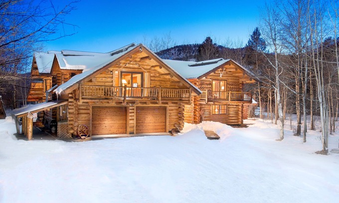 Moose Wilson Road House | Luxury Home Rental in Wilson, Wildflower Lodge